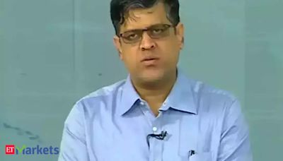 Banks geared up to tackle any liquidity challenge; bullish on FMCG prospects: Mahantesh Sabarad