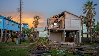 ¿Aún no recibes los $750 de FEMA tras el impacto del huracán Beryl?: te explicamos qué puedes hacer