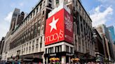 Macy's beats earnings expectations as turnaround strategy attracts more affluent shoppers