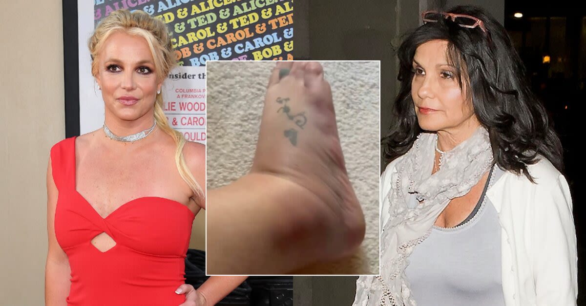 Britney Spears Blames Mom Lynne for Hotel Incident, Shows Her Injured Ankle