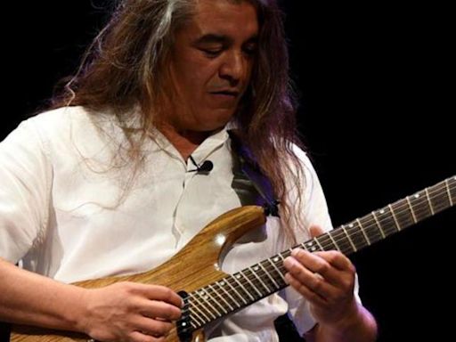 La Axerquía acoge ‘Sinfonity en la ciudad de las guitarras’ con Pablo Salinas