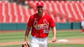 From Waino’s singing to key injury, Cardinals 2023 season opener loaded with intrigue