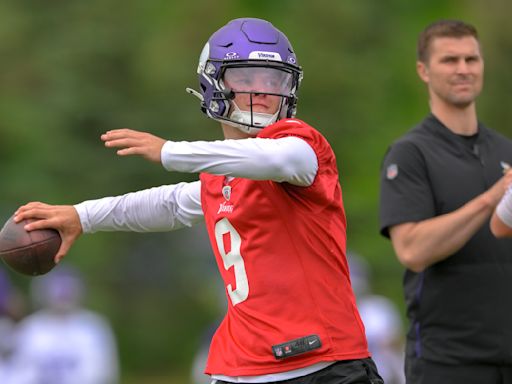 QB J.J. McCarthy reportedly signing 4-year, $21.85M fully guaranteed contract with Vikings