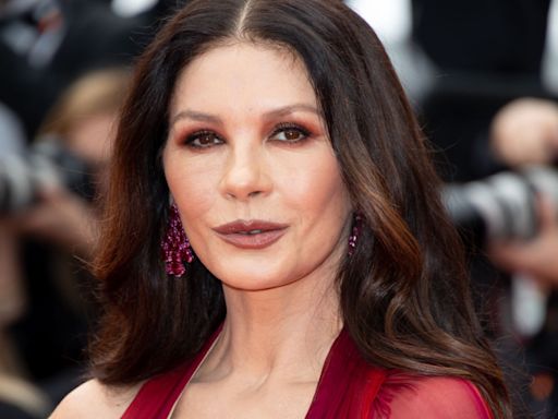 Catherine Zeta-Jones' Lookalike Daughter Carys Steps Out in Her Mom's Archival Pink Lace Gown For 21st Birthday
