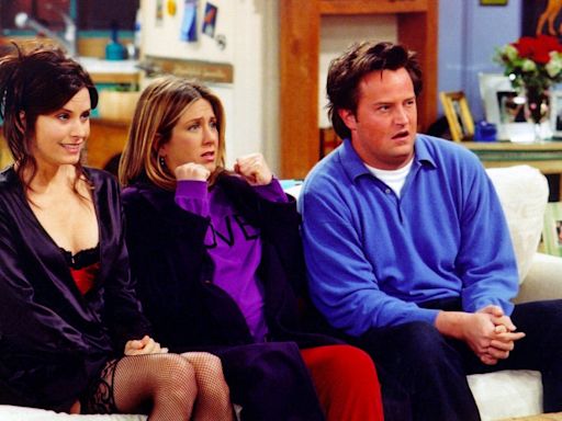 'Friends' star Jennifer Aniston breaks down in tears talking about hit show after Matthew Perry's death