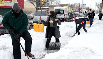 Editorial: Citywide sidewalk snow removal is unaffordable. Marty Quinn shows his aldermanic colleagues a better way.