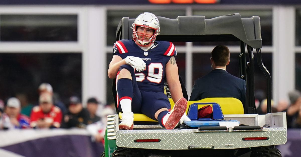 Patriots Starting Guard Reportedly Out Longer Than Expected?