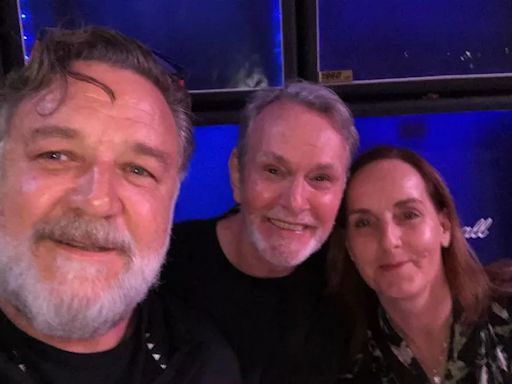 Scots singer 'honoured' to perform at Russell Crowe's party after virtual duet during lockdown