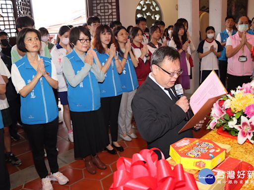 113年國中會考5月18日登場 苗副縣長攜考生祈求文昌帝君庇佑金榜題名 | 蕃新聞