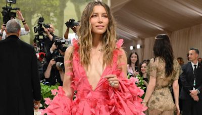 Jessica Biel Debuts Brand New Hair Transformation