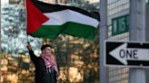 Universidade de Columbia suspende aulas presenciais após protestos contra guerra em Gaza