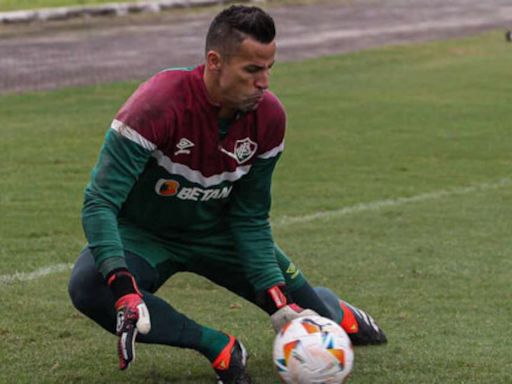 Fábio é dúvida para jogo do Fluminense contra o Cruzeiro