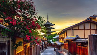 The 12 Best Hotels In Kyoto, From Urban Resorts To Traditional Ryokans