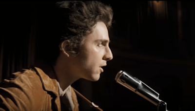 Timothée Chalamet Transforms Into Bob Dylan in ‘A Complete Unknown’ Trailer