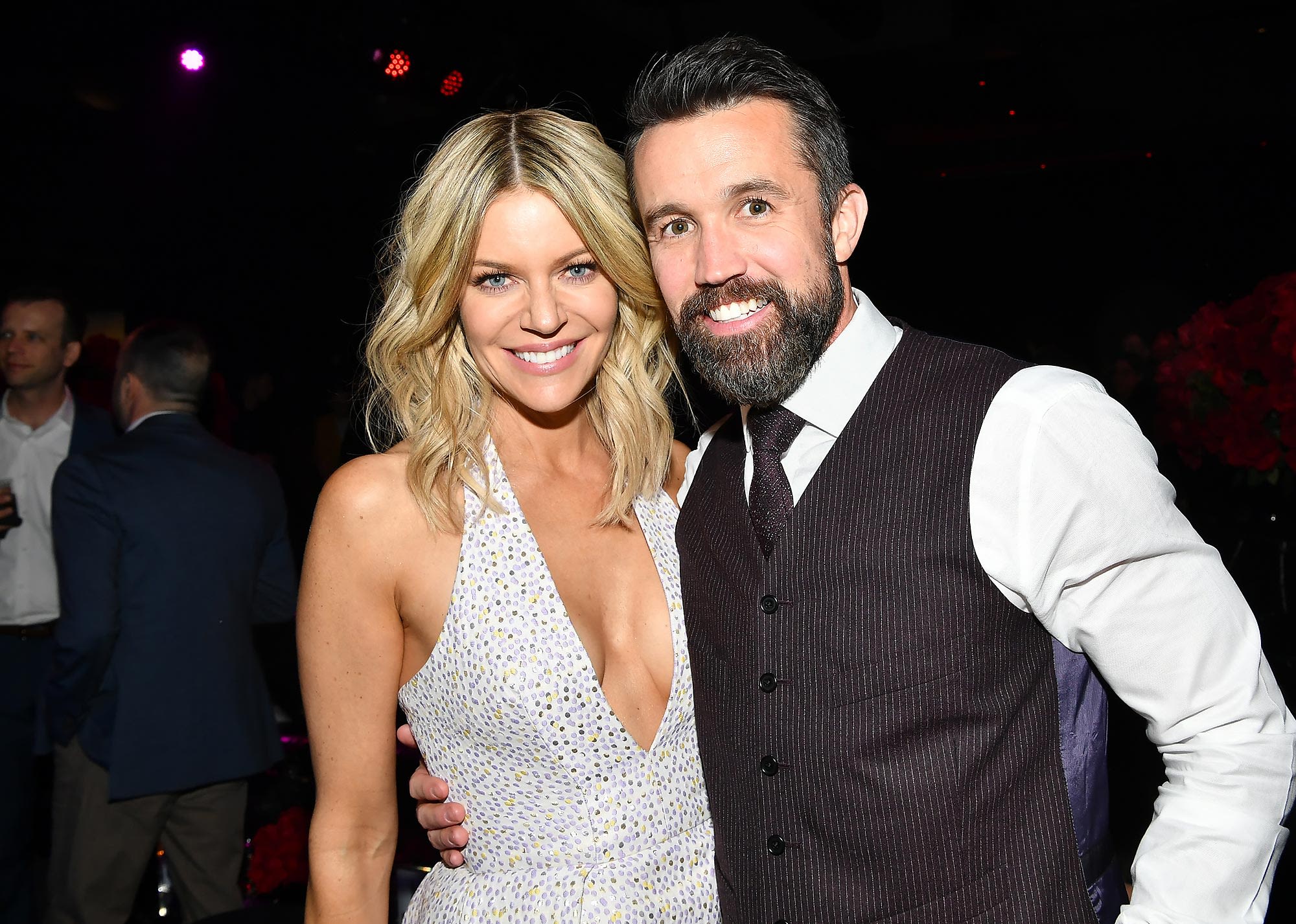 Rob McElhenney and Kaitlin Olson’s Relationship Timeline: From Costars to Husband and Wife