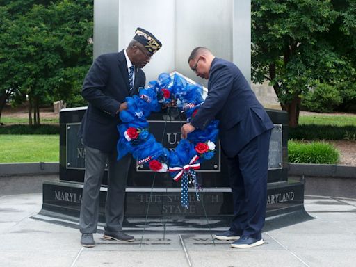 Memorial Day Observance at the World War II Memorial in Annapolis | PHOTOS