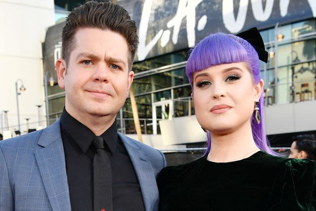 Kelly Osbourne Says She 'Almost Died' When Her Brother Jack Shot Her 'Straight Through My Leg'