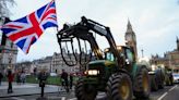 Tractors gather at Parliament in farmer go-slow protest