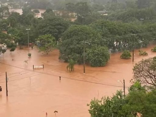 Inundaciones en Brasil: hay 13 muertos y una represa se rompió por la acumulación de agua