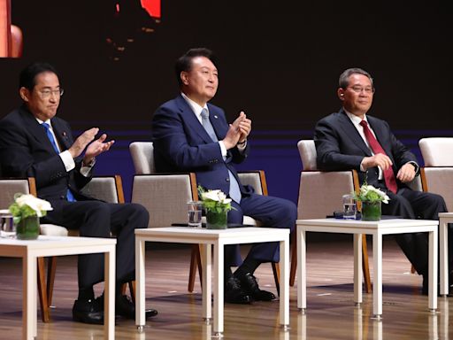 Seúl, Tokio y Pekín obvian los temas espinosos y acercan posturas en su primera cumbre desde 2019