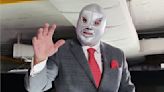 Hijo del Santo anuncia su gira de despedida donde apostará su máscara