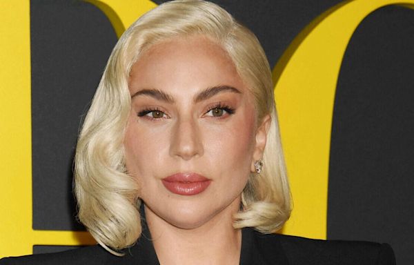 Lady Gaga And Fiancé Michael Polansky Reportedly Working On $900 Million Prenup