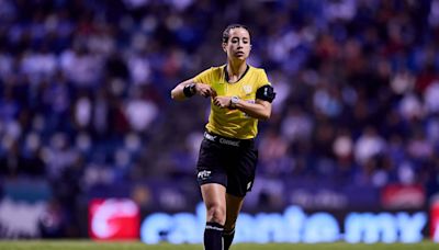 Así fue el debut de la silbante mexicana Katia Itzel García en los Juegos Olímpicos