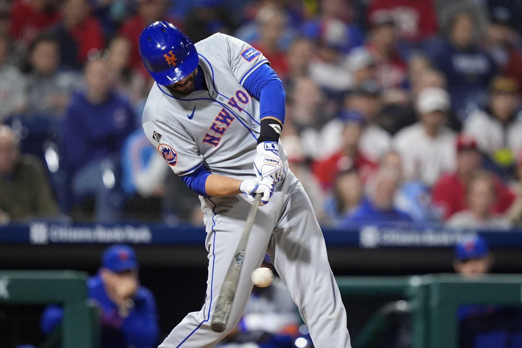 Mets beat Phillies 6-5 in 11 innings to avoid home-and-home sweep