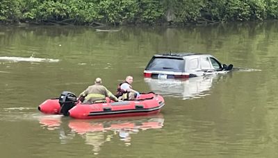 Crews pull car from St. Joseph River early Wednesday morning