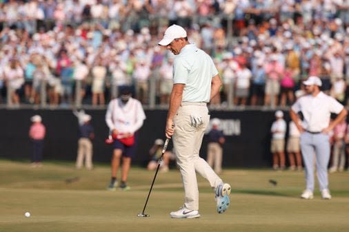 Rory McIlroy has perhaps his biggest major crusher yet, with two short misses down the stretch costing him US Open - The Boston Globe