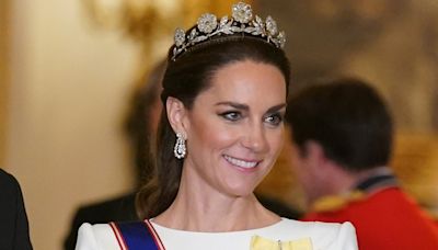 Kate Middleton está 'considerando' fazer aparição pública surpresa neste sábado