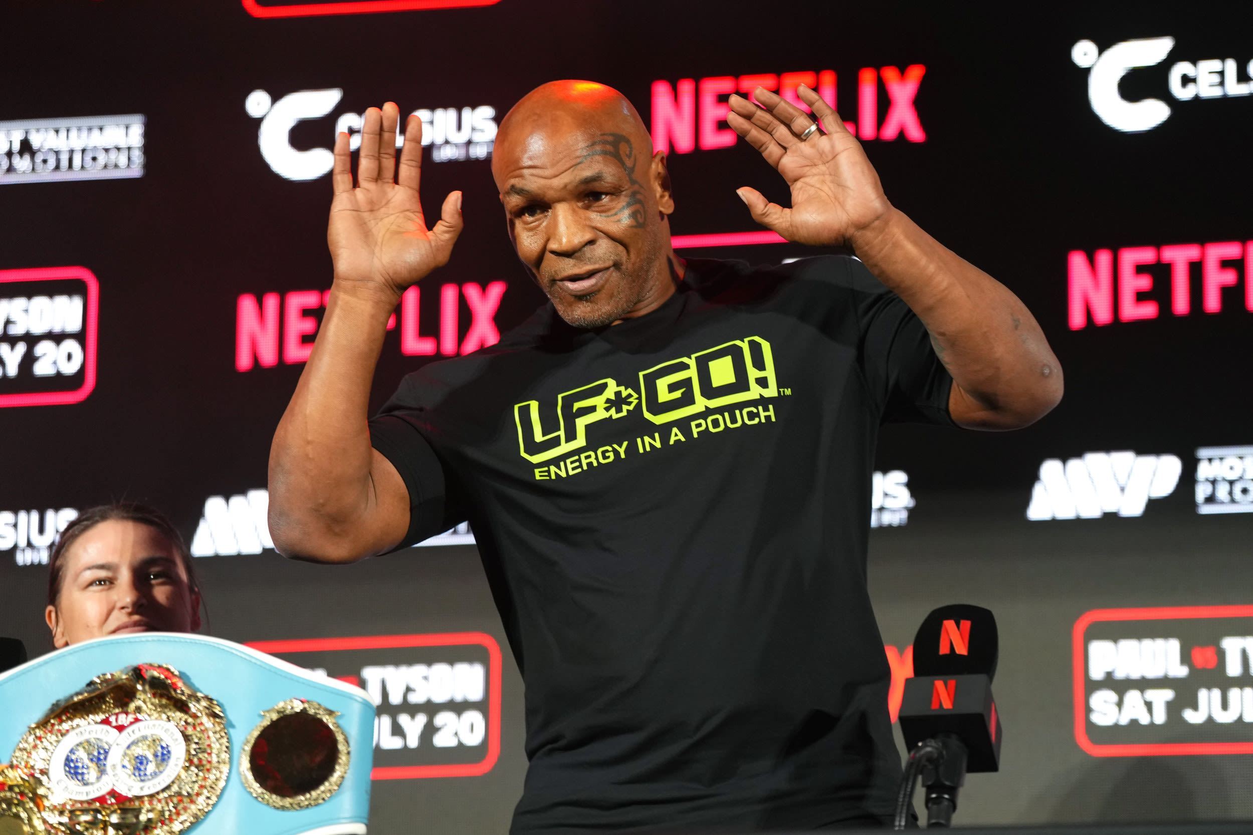 Mike Tyson Has Mysterious Medical Issue on Flight Ahead of Jake Paul Clash