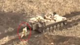 Russian soldier fails to catch evacuation vehicle — video