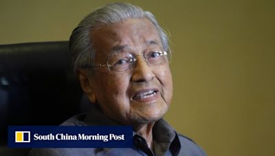 Malaysia’s Mahathir Mohamad in hospital for cough after London trip