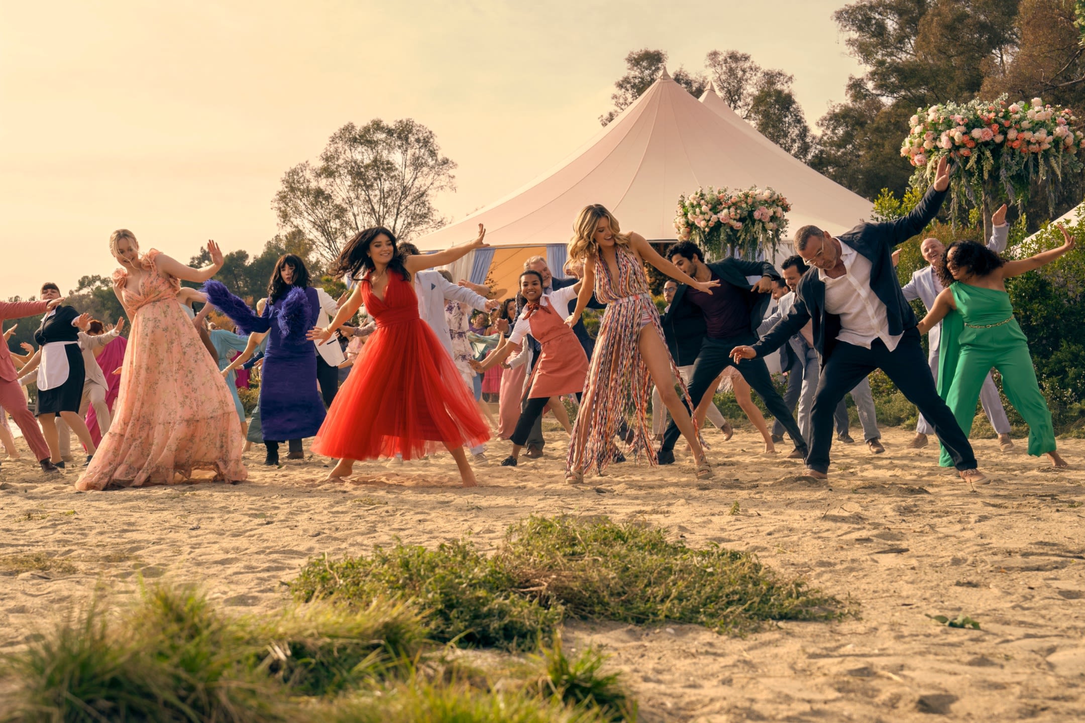 ...Perfect Couple’ Stars Started a WhatsApp Group to Protest Opening Credits Dance Sequence: ‘The Entire Cast Had a Mutiny’