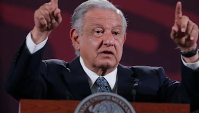 López Obrador dice que "es de sabios cambiar de opinión" sobre la militarización en México