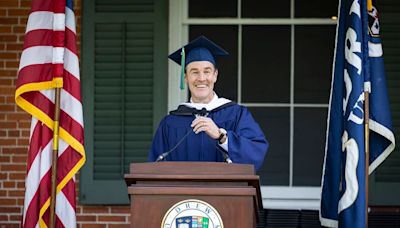 College Dropout TV Actor Returns To Drew University For Commencement