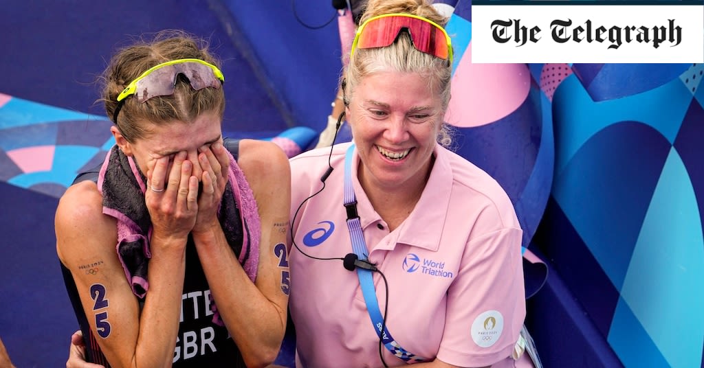 Beth Potter claims triathlon bronze after leaving job as a physics teacher to chase her dream