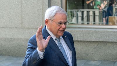 Bob Menendez Jury Ends First Day of Bribe-Case Deliberations