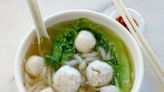 Discover the joy of freshly-made fish balls at Kepong’s Restoran Twin Kee Home Made Fish Ball Noodles Soup