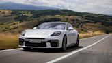 Porsche Panamera ganha novas versões e mantém motor V8 bi-turbo