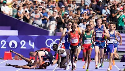 VIDEO: Quincy Hall rallies to win men’s 400, five runners tumble to the track in men’s 5K