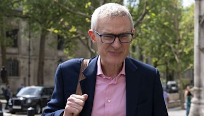 Jeremy Vine 'embroiled in HMRC row as taxman claims he owes thousands'