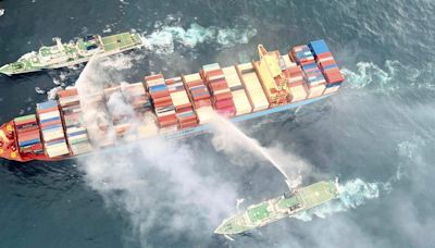 Fire on international cargo ship: Coastal districts asked to take precautions due to oil spill threat