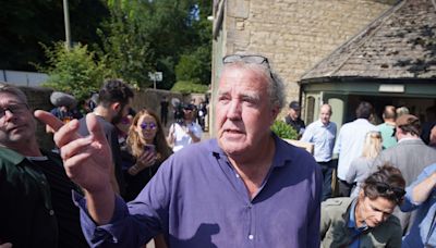 Jeremy Clarkson unveils Christmas menu for his pub The Farmer’s Dog