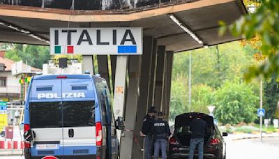 Italie: 10 millions de dollars de chèques de voyage saisis dans la voiture d'un retraité