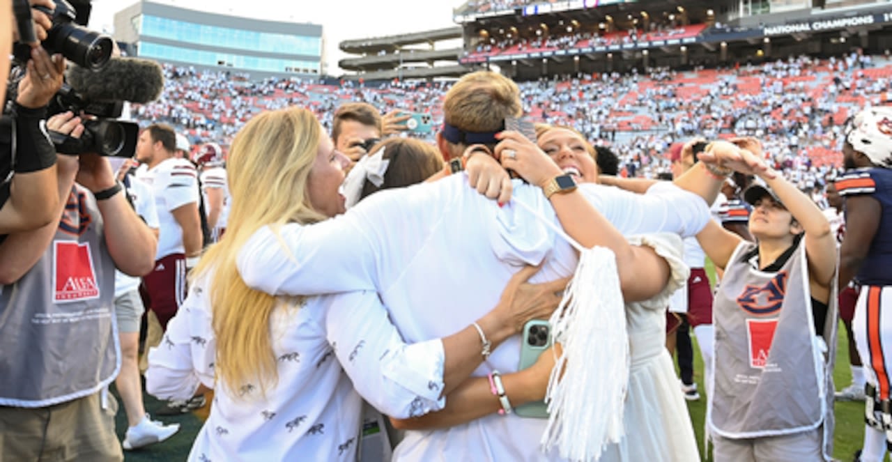How Hugh Freeze juggles coaching and his family during a chaotic time in college football