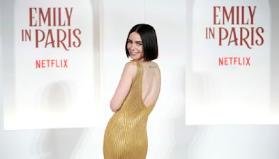 Lily Collins es “Emily in Paris”, Roma y Barcelona