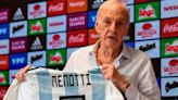 Fallece César Luis Menotti a los 85 años; exentrenador de la Selección Mexicana