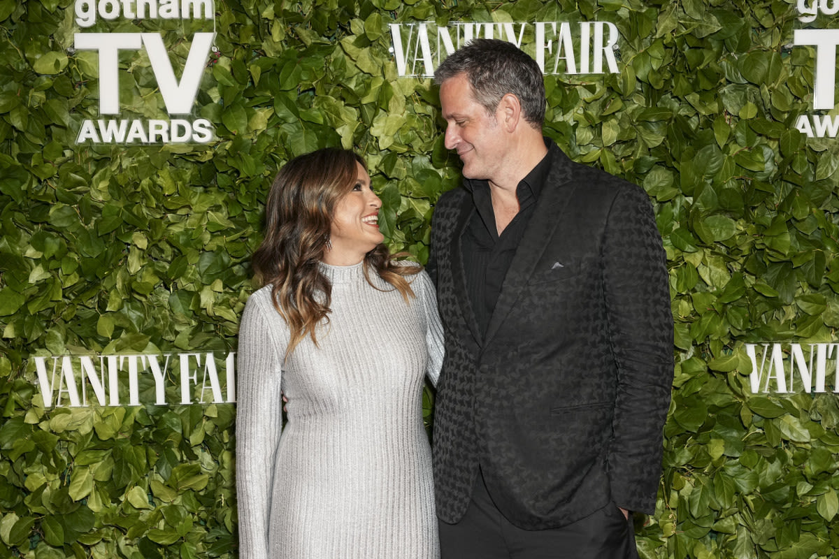 Fans in Shock Over ‘How Grown Up’ Mariska Hargitay and Peter Hermann’s 3 Kids Are in Rare Group Photo